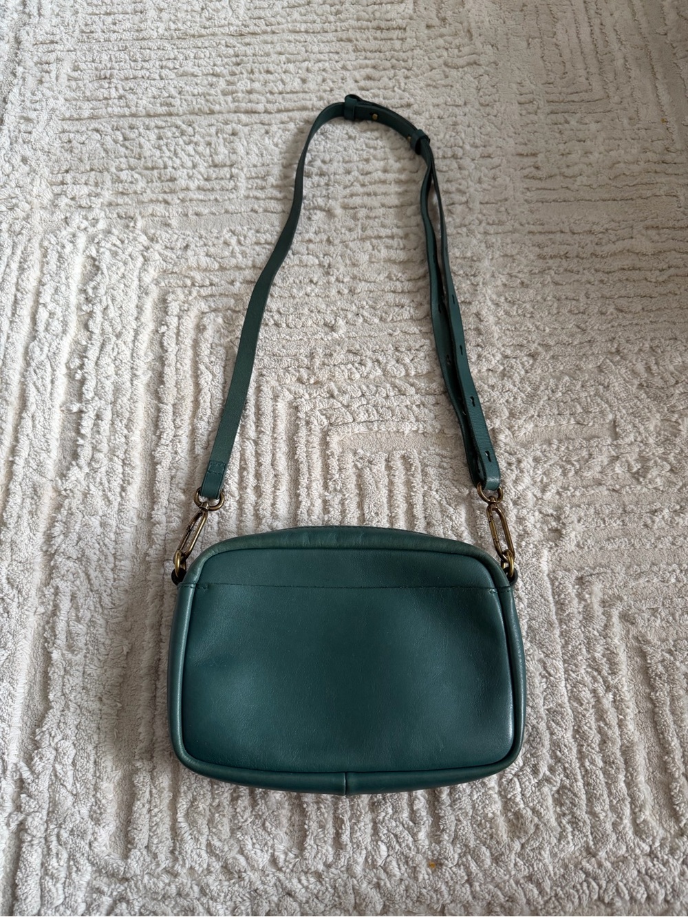 Dark Green Madewell Medium The Carabiner Emerald Leather Crossbody Bag